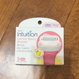 NWT Schick Intuition Lemon Berry Breeze Razors-pack of 3